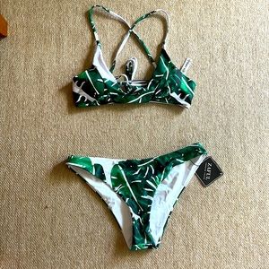 NWT Zaful Leaf Print Swimsuit Set - medium